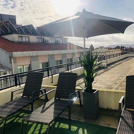 Luxury Central Apartment With Rooftop By Great&Cosy Porto Bagian luar foto