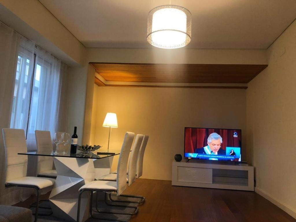 Luxury Central Apartment With Rooftop By Great&Cosy Porto Bagian luar foto