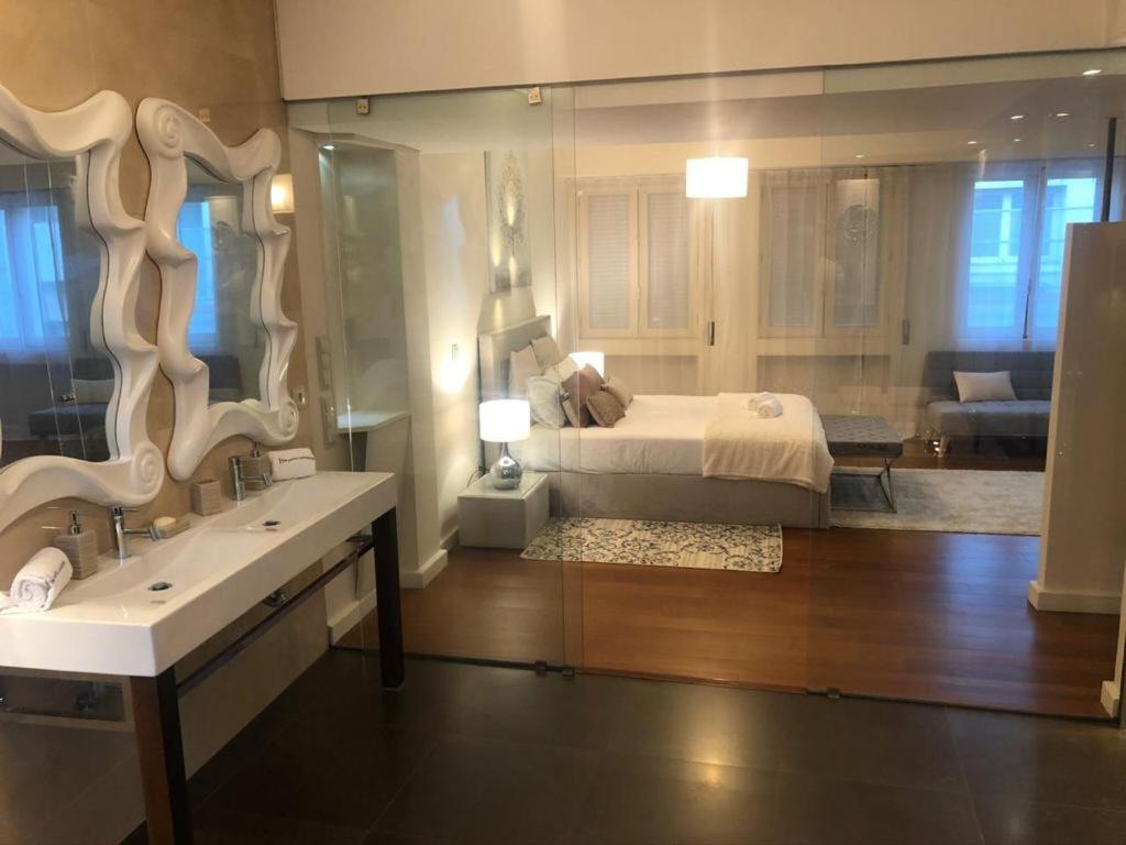 Luxury Central Apartment With Rooftop By Great&Cosy Porto Bagian luar foto